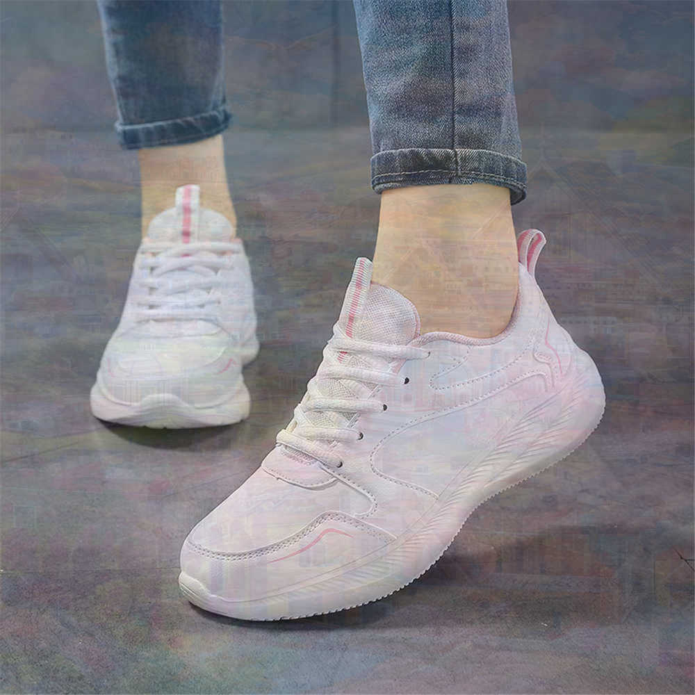 Wedding Supply Superstore - Size 44 Low Retro Shoes Man