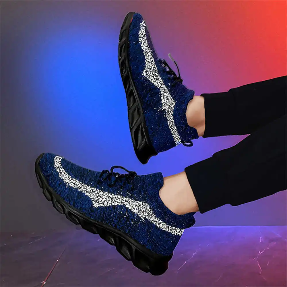 Flat Sole Lace Up Sneakers Pur - Wedding Supply Store Canada 评论和价格